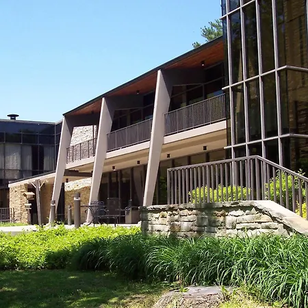 Rough River Dam State Resort Park